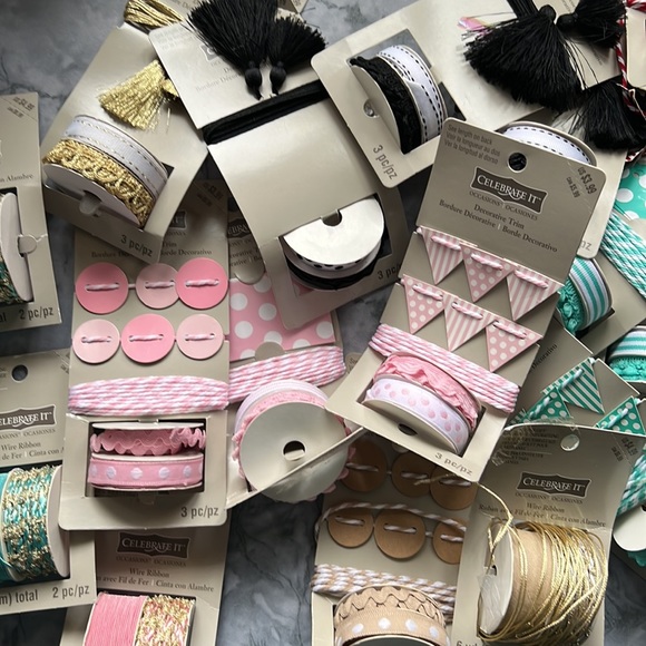 Celebrate It Decorative Trim CRAFT ribbon - Picture 3 of 9